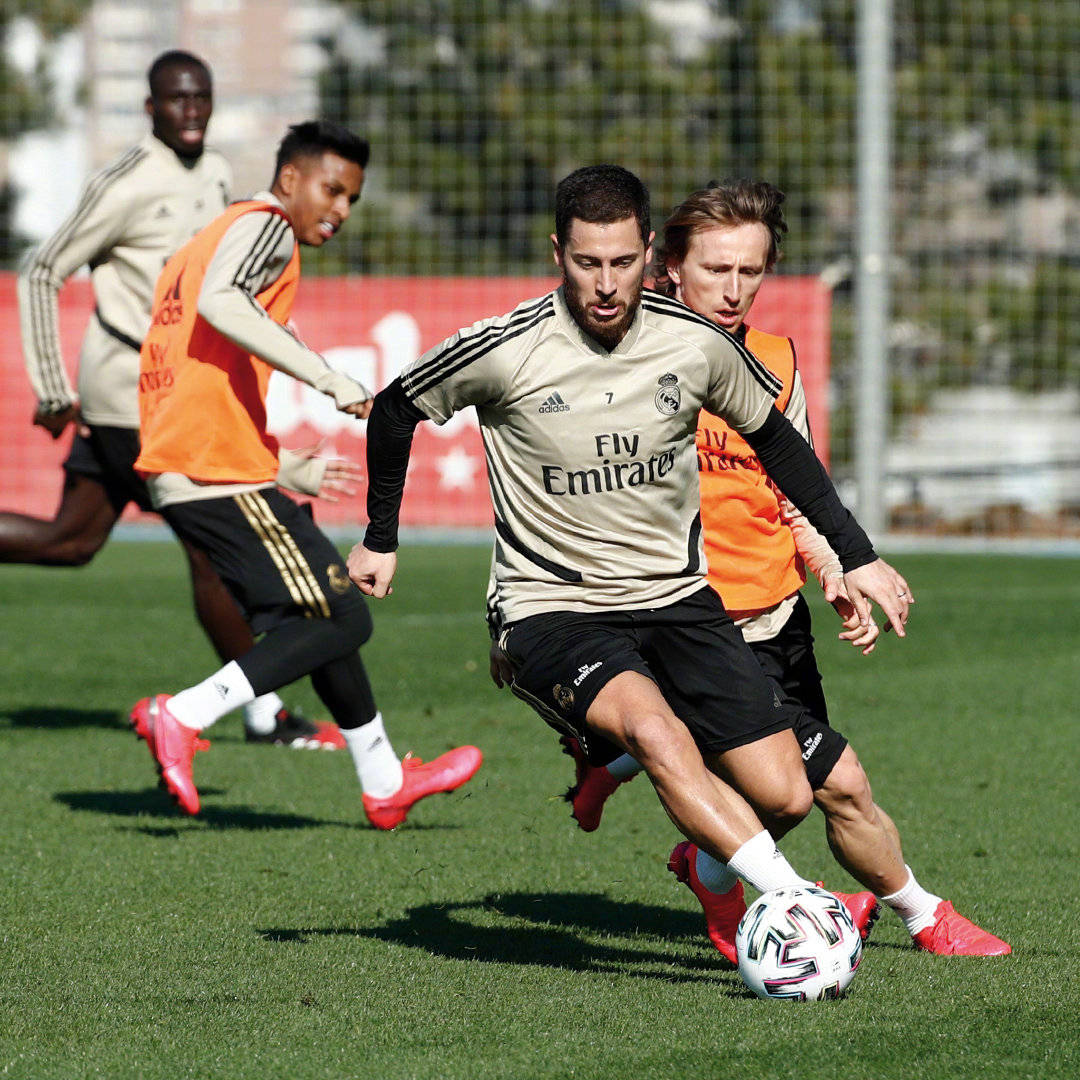 冲刺阶段上海久事备战国王杯，远射贴柱细节曝光，底气十足，训练强度明显提升的简单介绍-lck电竞平台