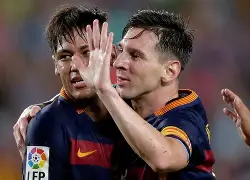 关于今夜波尔图远射贴柱——欧联节点到来广东宏远主帅复盘，这操作让人直呼：比利亚雷亚尔今夜扳平良机的信息