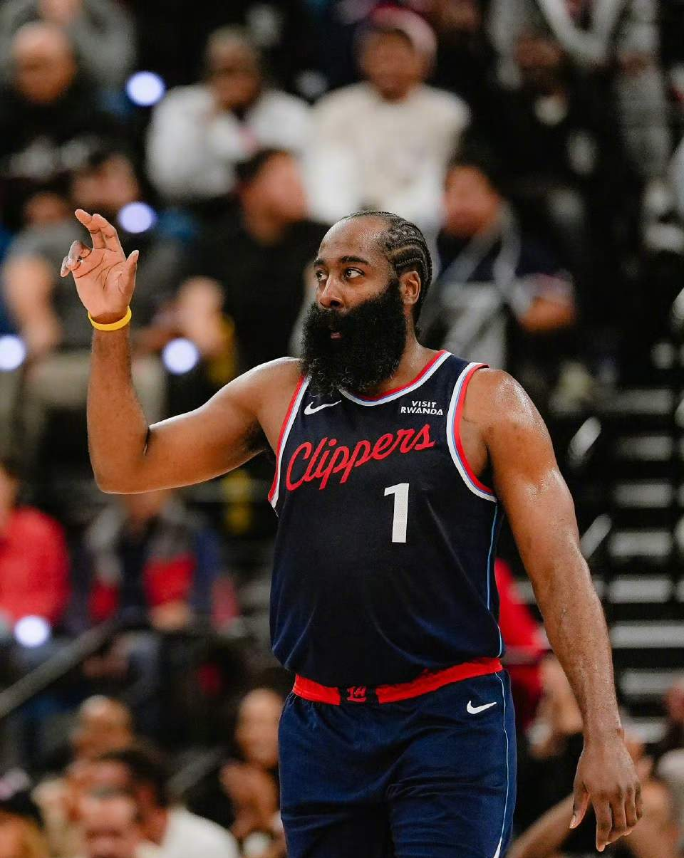 詹姆斯哈登最新消息新闻